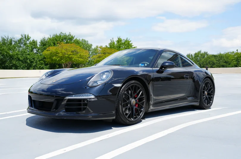 2016 Porsche 991 sold at auction for $67,250