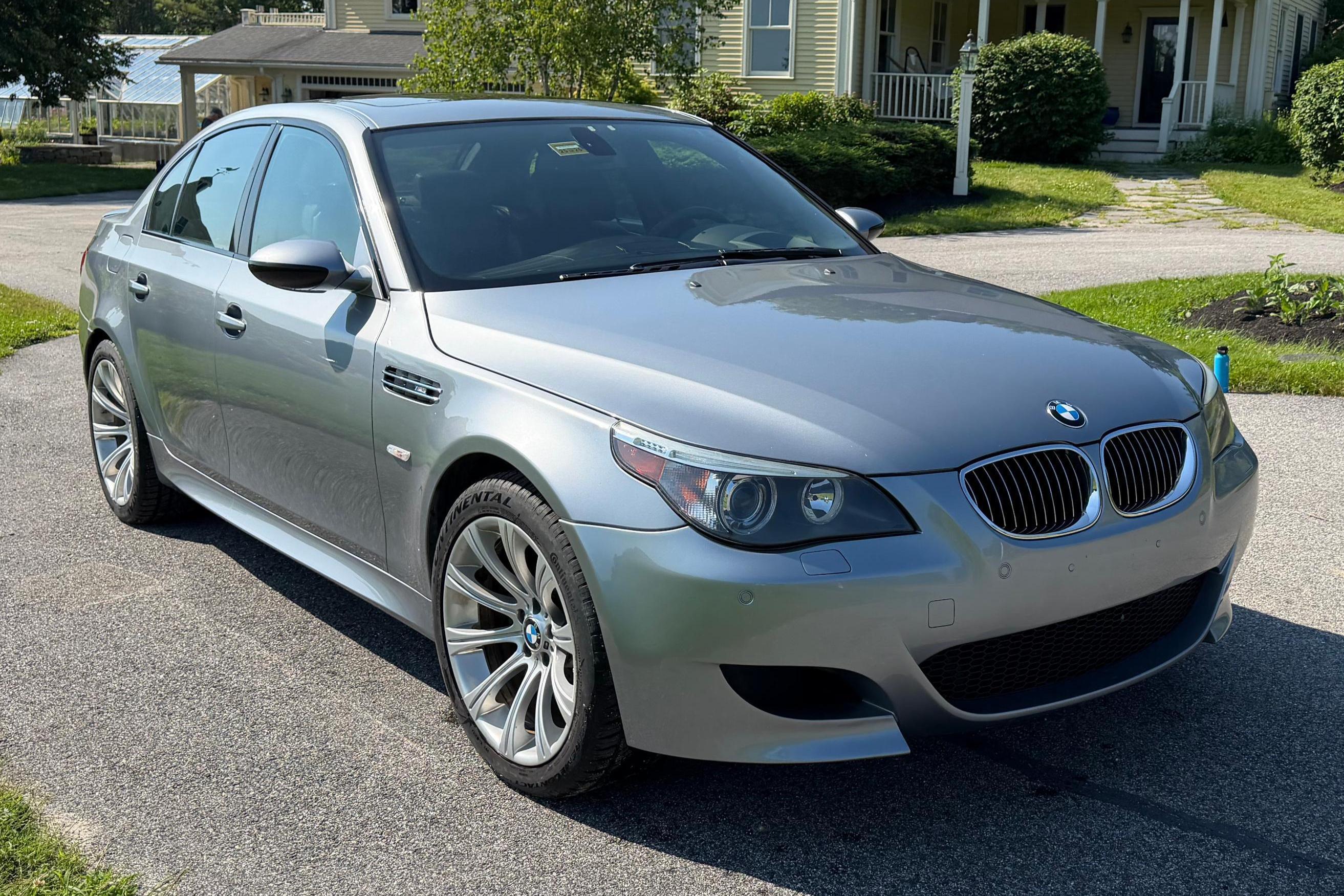 2007 BMW M5 sold at auction for $30,500