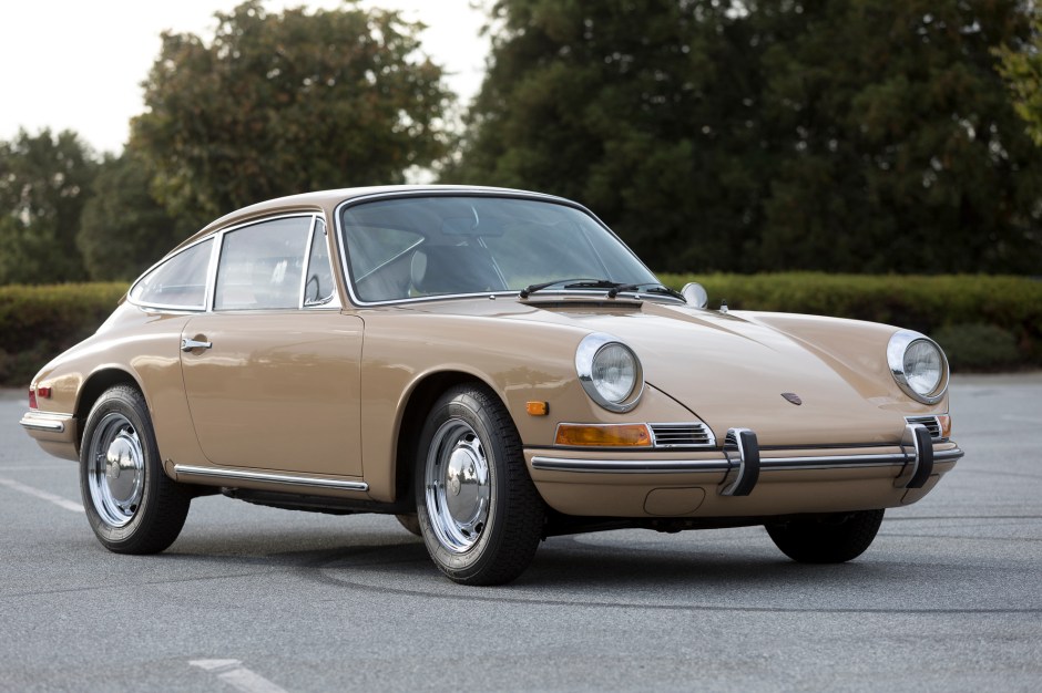 1968 Porsche 912 sold at auction for $42,000