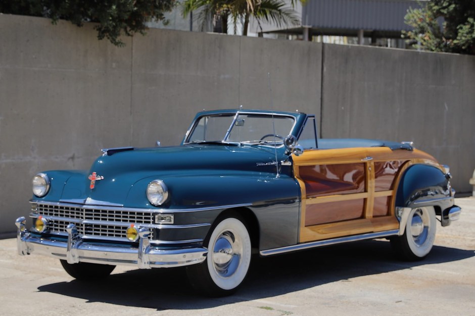 1947 Chrysler Town & Country sold at auction for $105,000