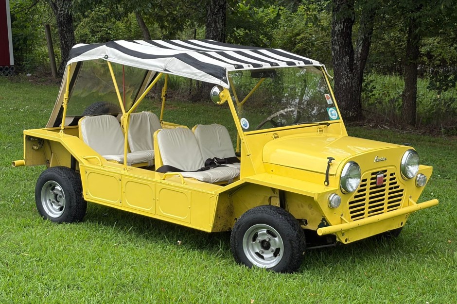 1966 Mini Moke sold at auction for $22,000