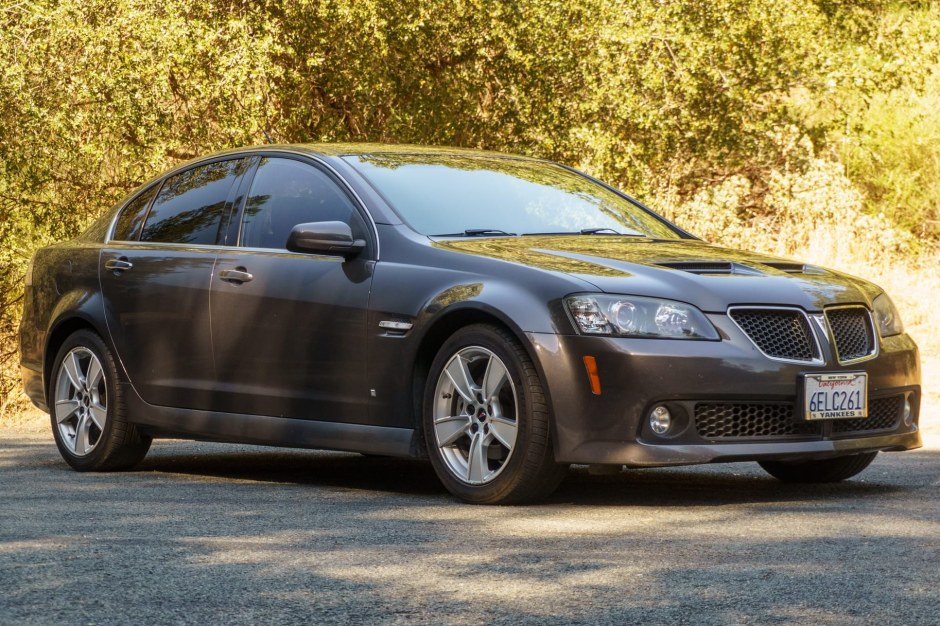 2008 Pontiac G8 sold at auction for $12,100