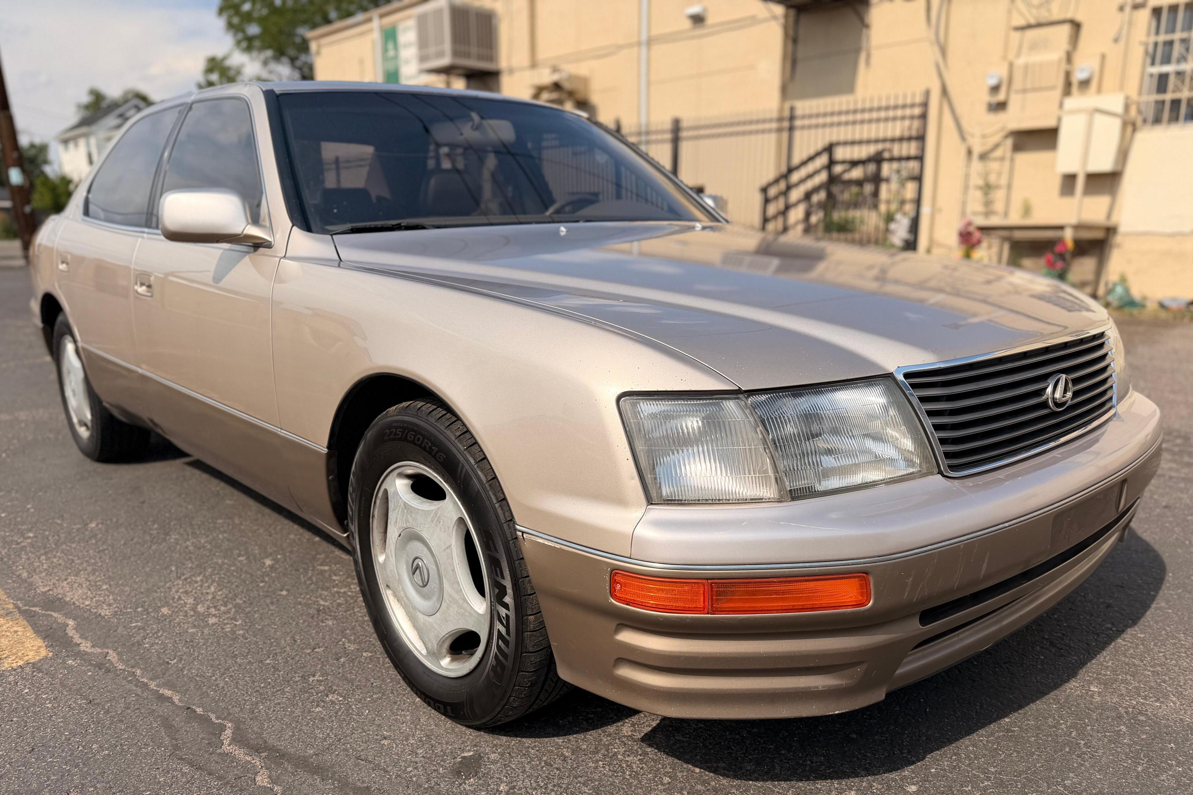 1997 Lexus LS sold at auction for $6,000