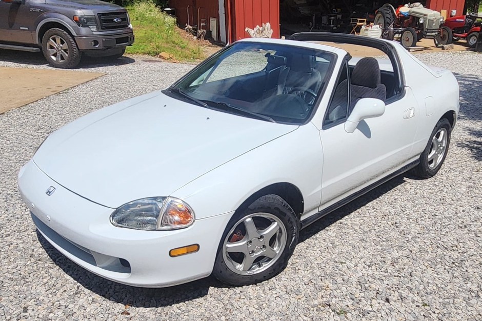 1997 Honda Del Sol sold at auction for $7,000