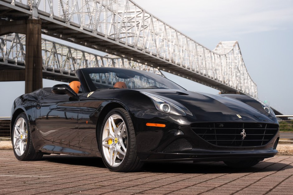 2017 Ferrari California sold at auction for $107,000
