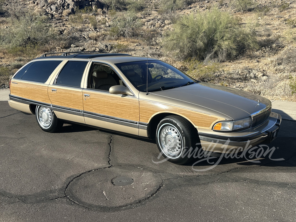 1996 Buick Roadmaster sold at auction for $16,500