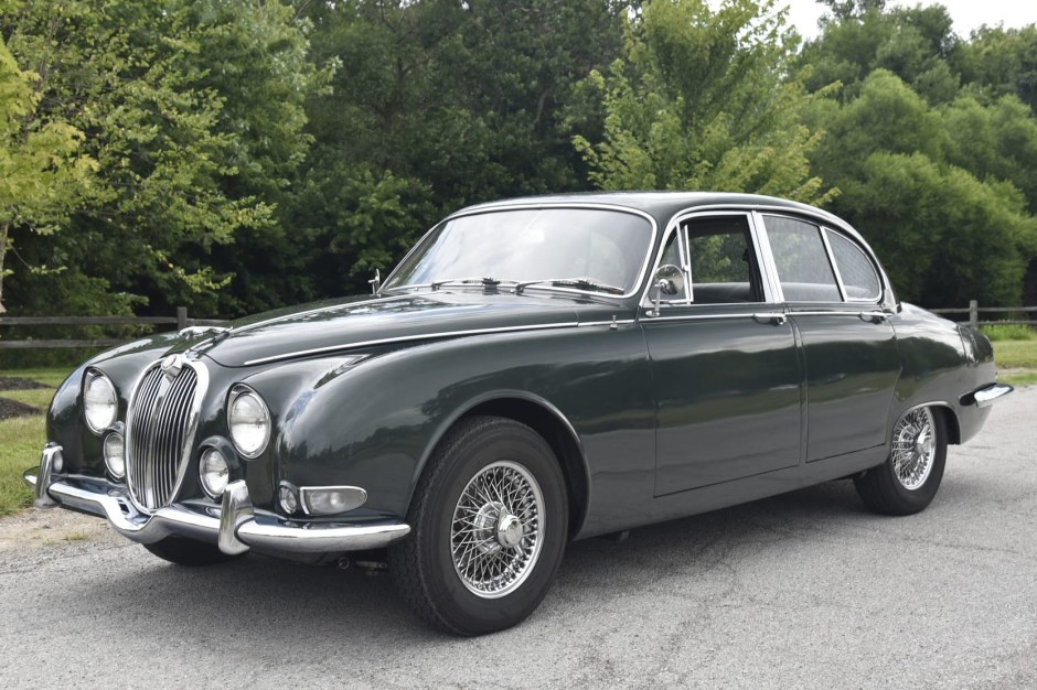 1966 Jaguar S-TYPE sold at auction for $40,250
