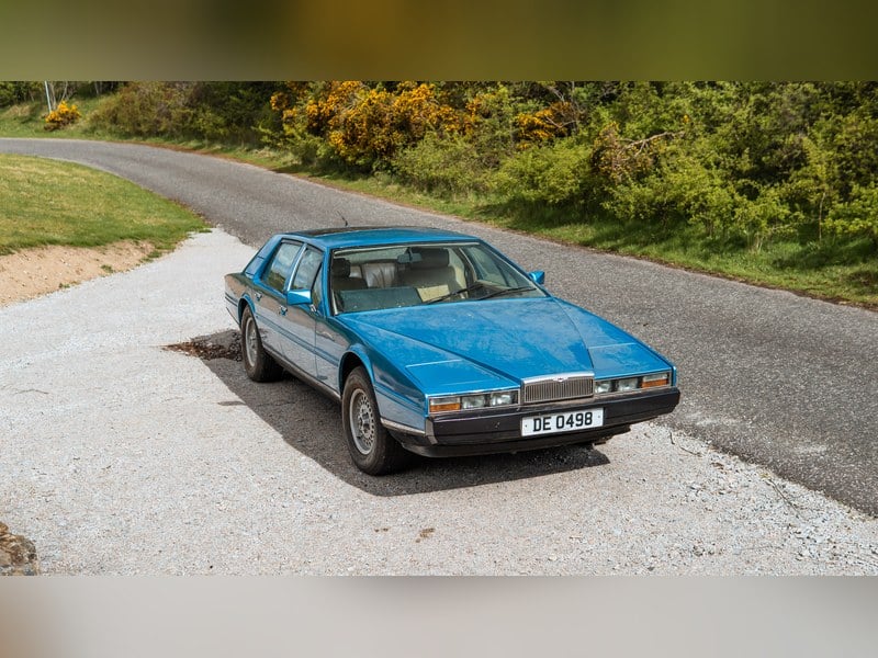 2025 Aston Martin Lagonda sold at auction for $22,500