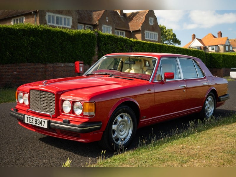 1990 Bentley Turbo R sold at auction for $8,250