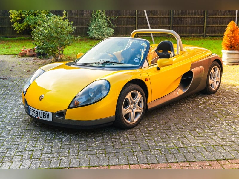 1998 Renault Sport Spider sold at auction for $30,750