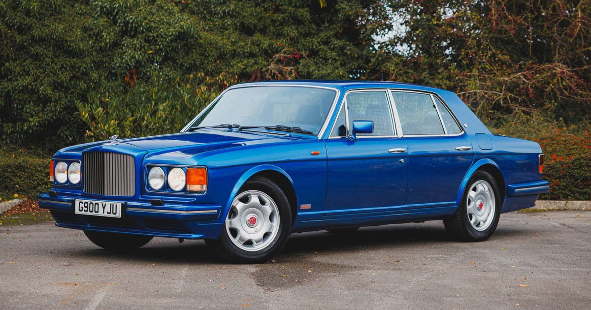 1990 Bentley Turbo R sold at auction for $6,690