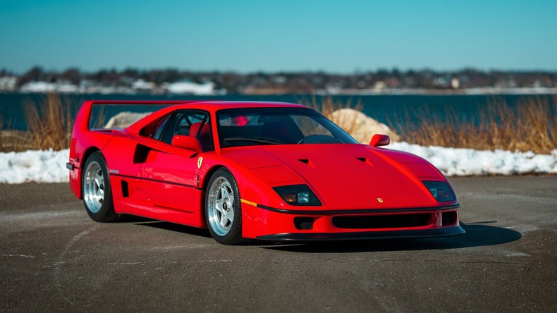 1990 Ferrari F40 sold at auction for $3,800,000