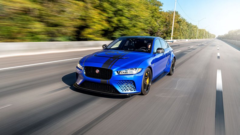 2019 Jaguar XE sold at auction for $159,600