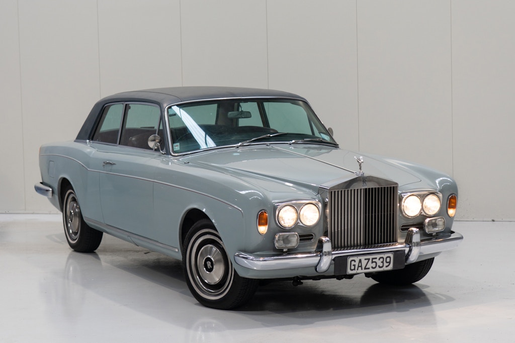 1973 Rolls-Royce Corniche sold at auction for $45,750