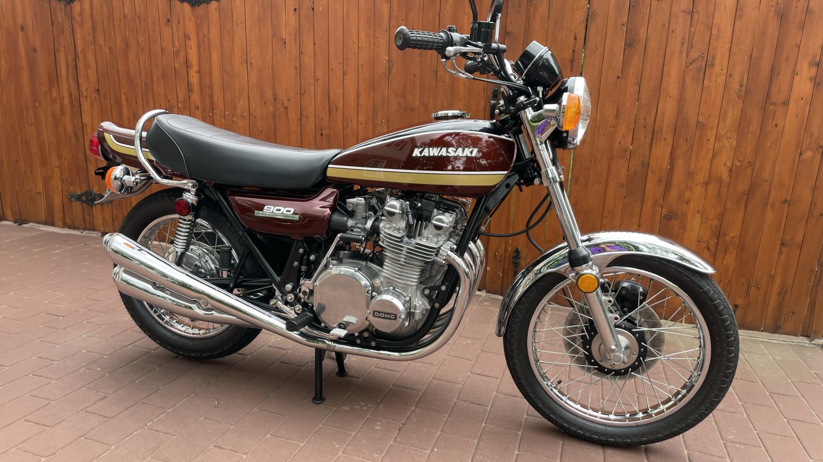 1975 Kawasaki Z1 sold at auction for $15,950