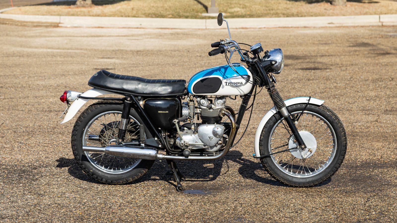 1967 Triumph Daytona sold at auction for $4,400