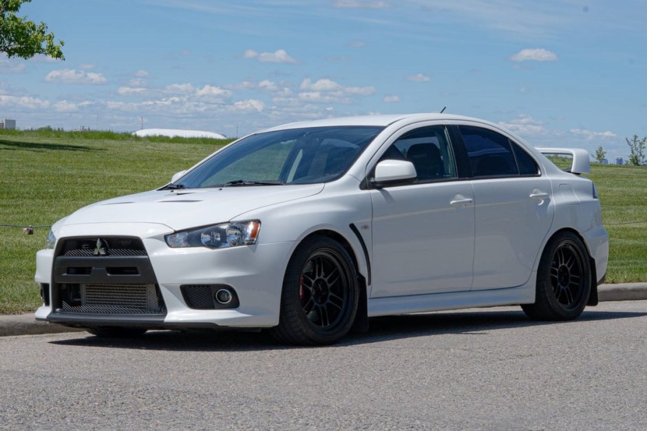 2010 Mitsubishi Lancer Evolution sold at auction for $11,750