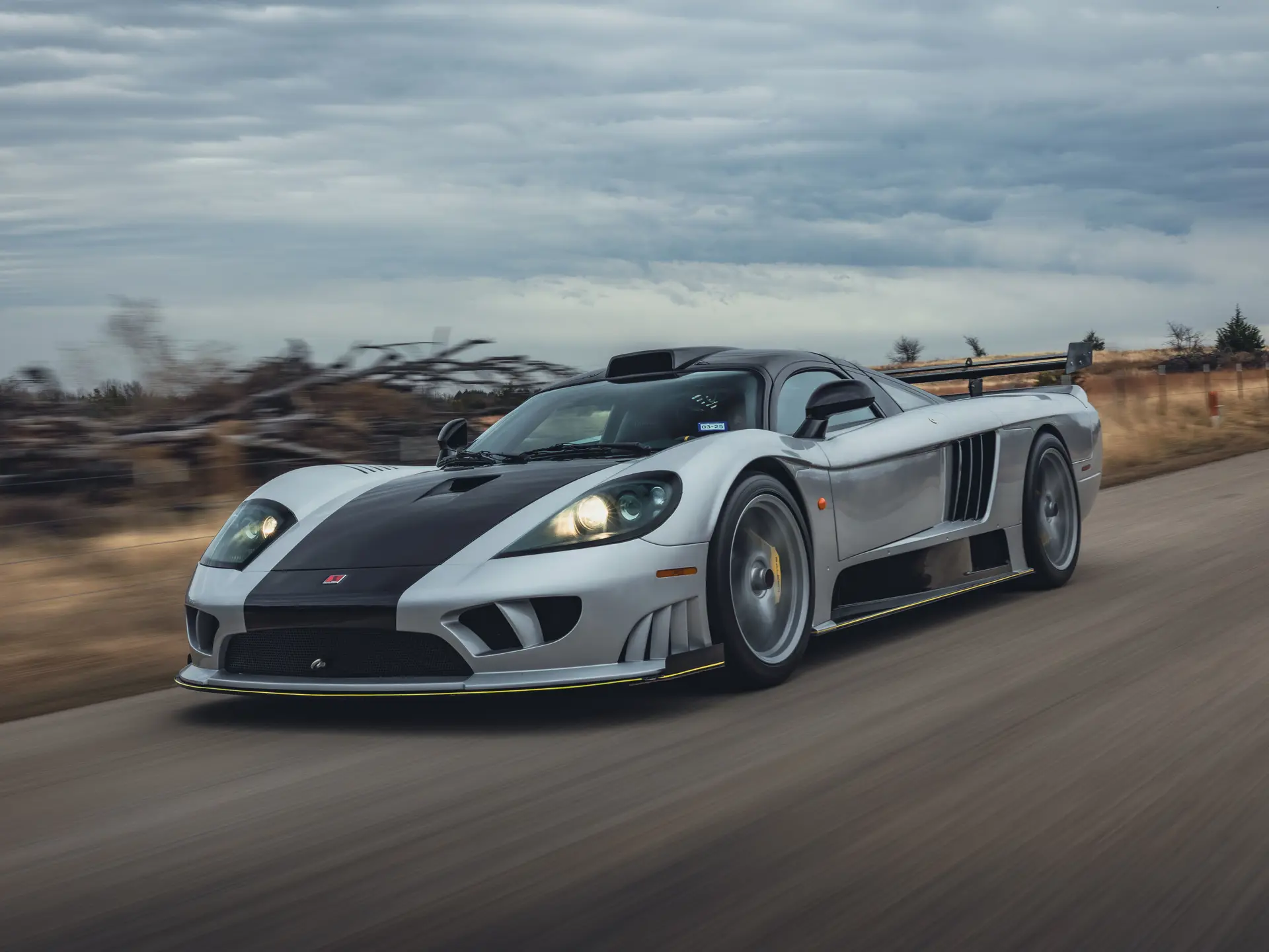 2007 Saleen S7 sold at auction for $885,000