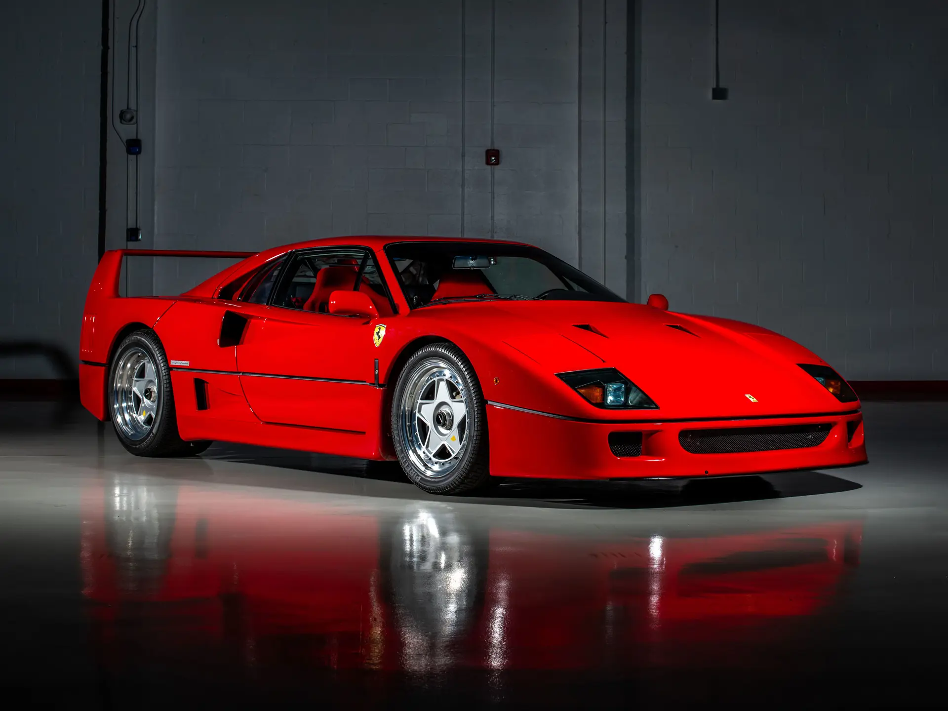1992 Ferrari F40 sold at auction for $5,230,000