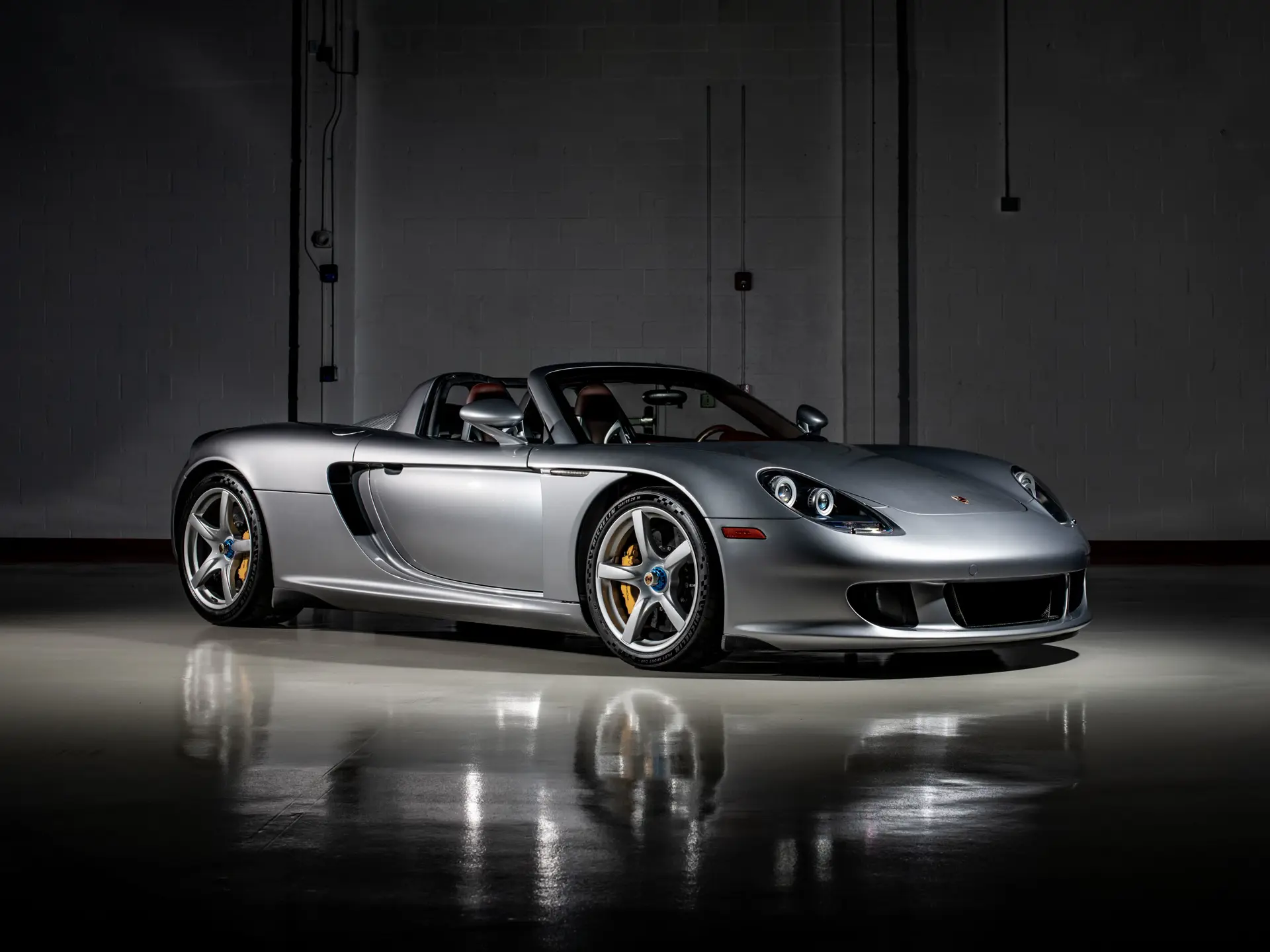 2005 Porsche Carrera GT sold at auction for $3,305,000