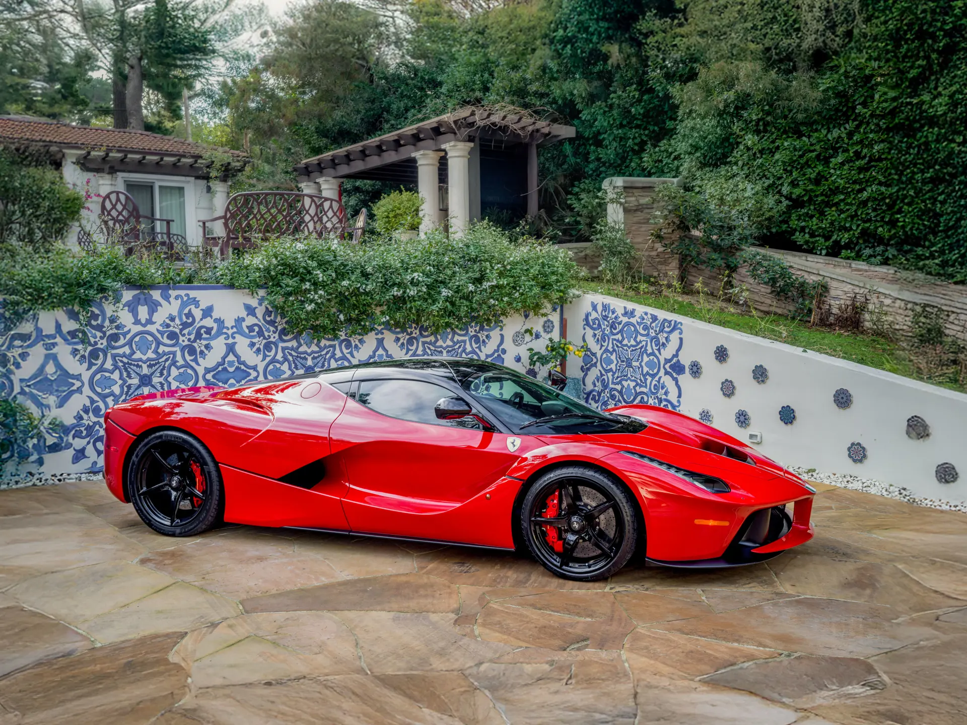 2015 Ferrari LaFerrari sold at auction for $5,230,000