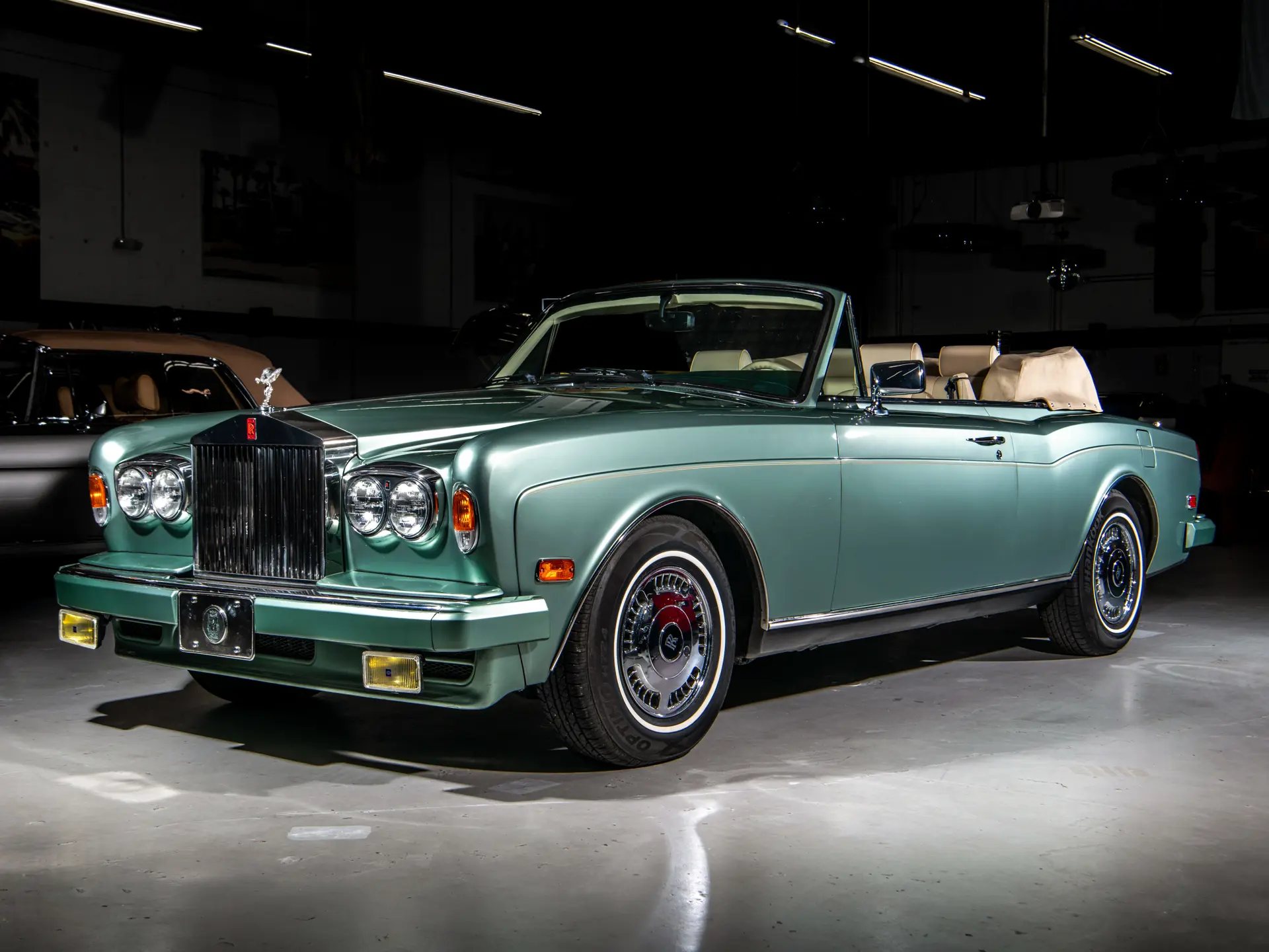 1995 Rolls-Royce Corniche sold at auction for $588,000