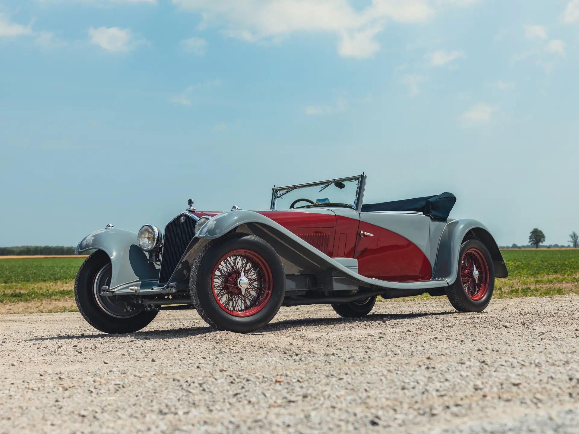 1933 Alfa Romeo 8C sold at auction for $995,000