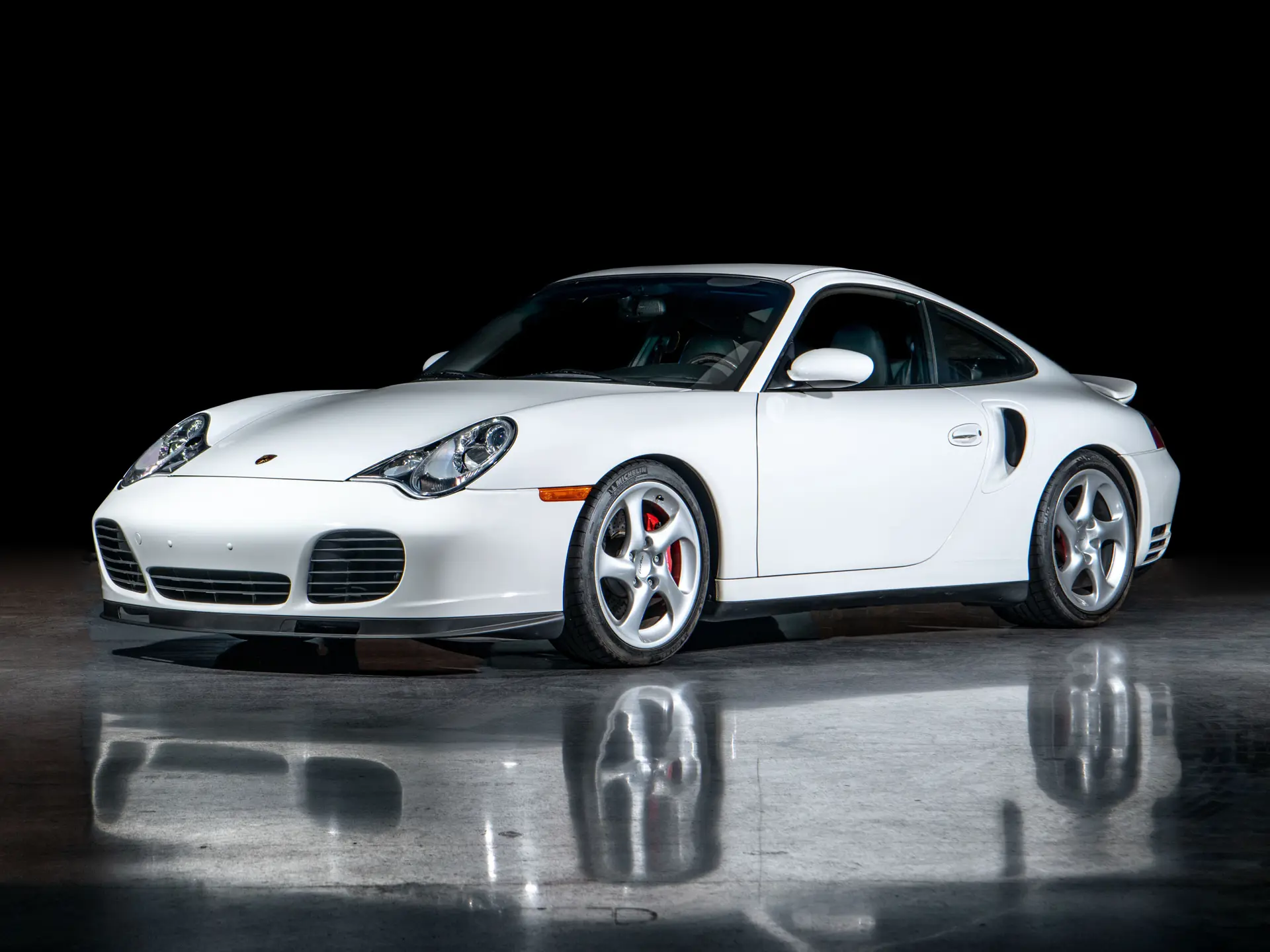 2002 Porsche 996 sold at auction for $280,000
