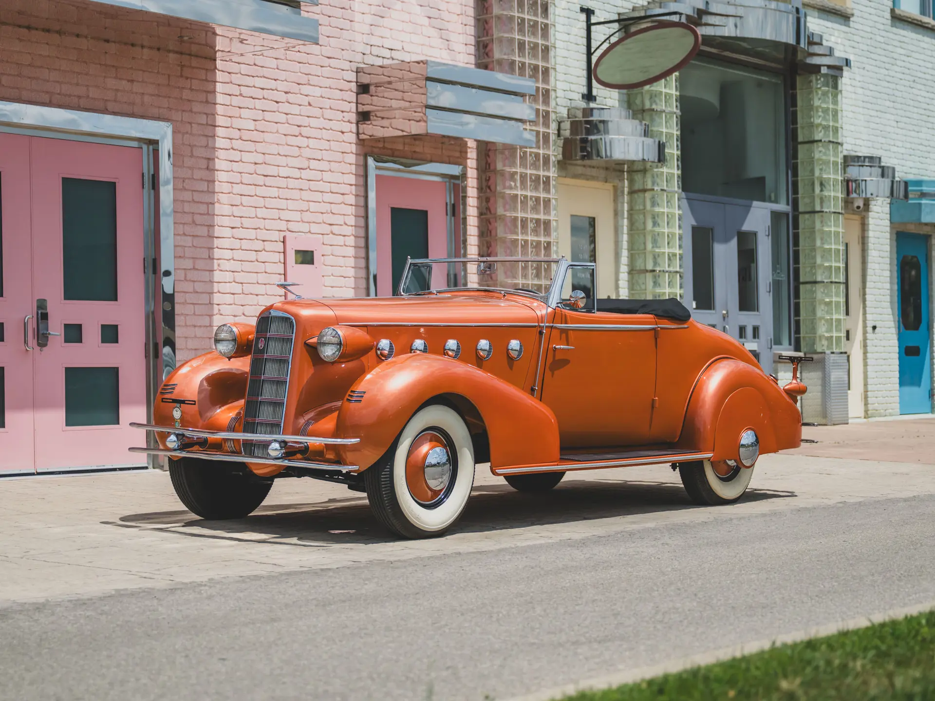 1934 LaSalle Series 50 sold at auction for $112,000