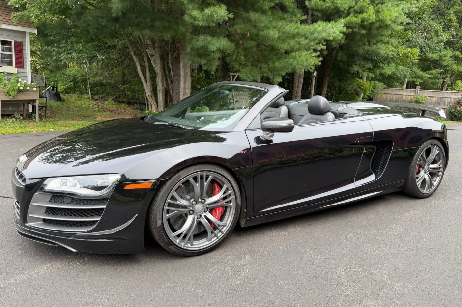 2012 Audi R8 sold at auction for $103,000