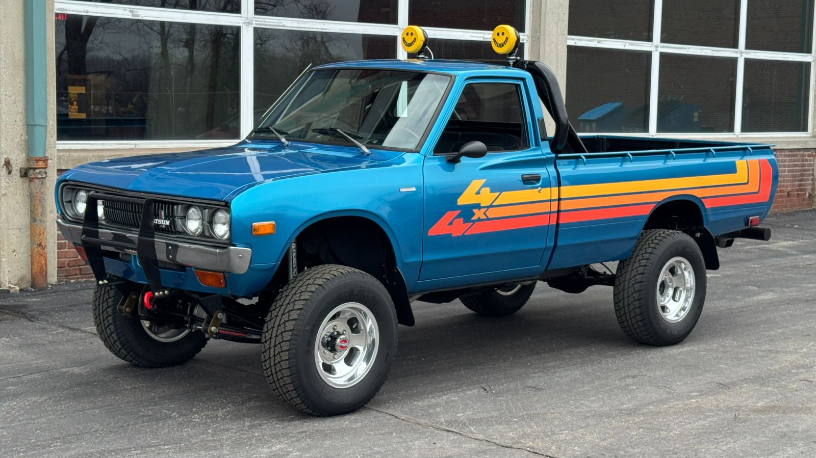 1975 Datsun Pickup sold at auction for $27,500