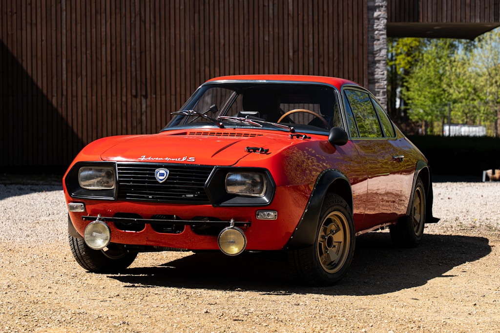 1970 Lancia Fulvia sold at auction for $18,250