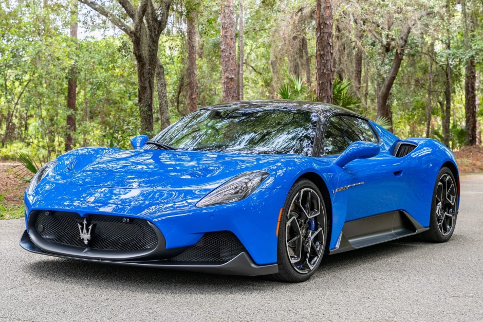 2023 Maserati MC20 sold at auction for $187,000