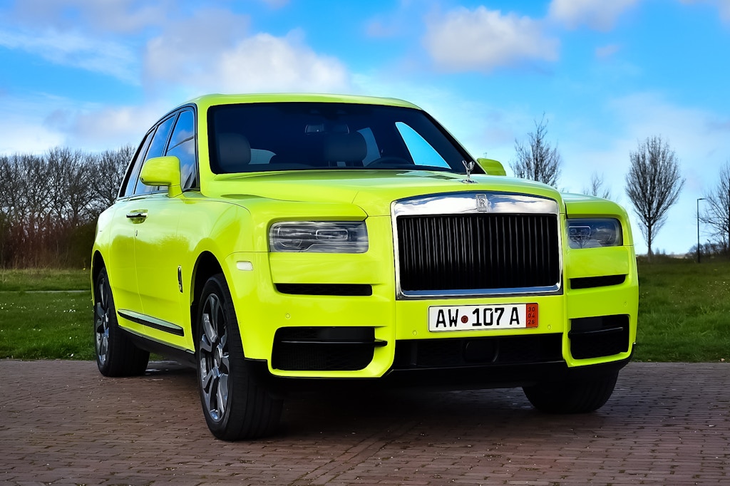 2023 Rolls-Royce Cullinan sold at auction for $240,500