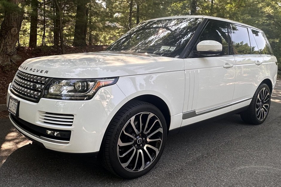 2016 Land Rover Range Rover sold at auction for $22,751