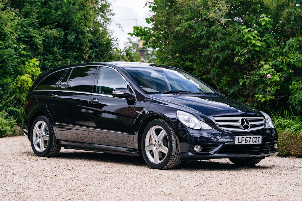 2007 Mercedes-Benz R-Class sold at auction for $28,250
