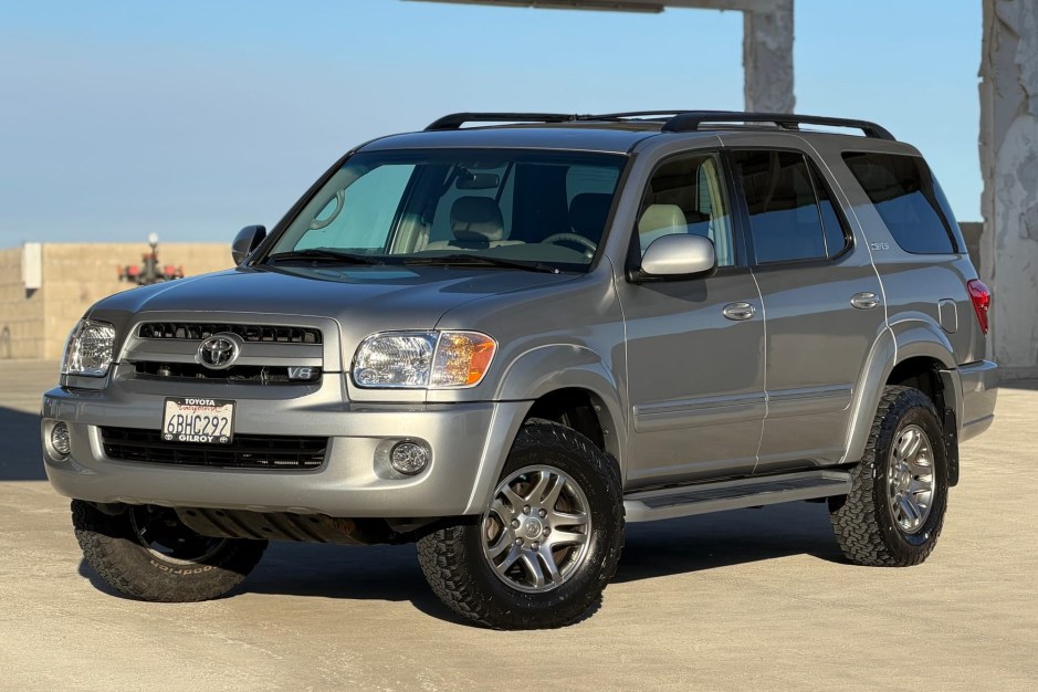 2007 Toyota Sequoia sold at auction for $12,000