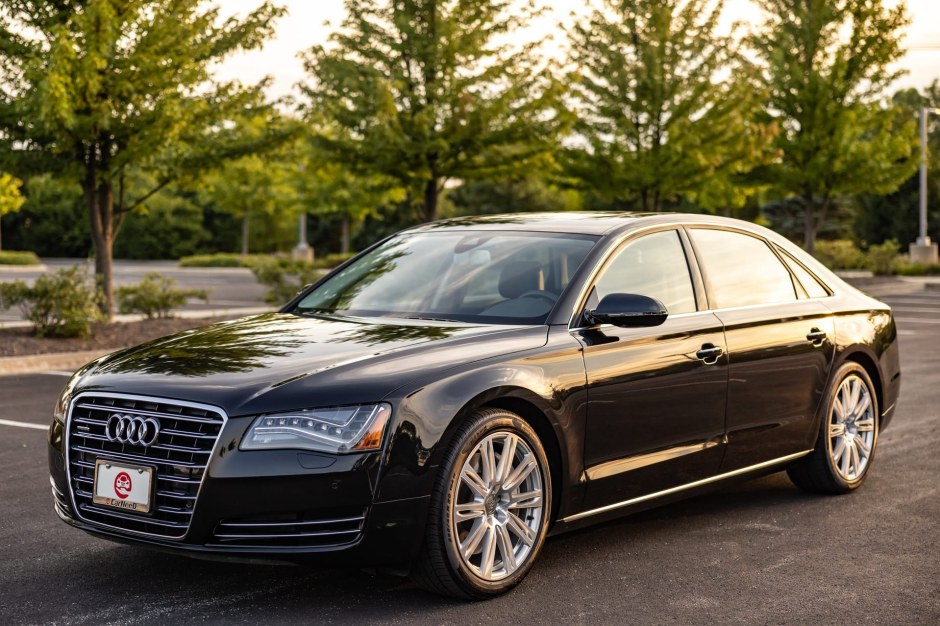 2014 Audi A8 sold at auction for $25,750