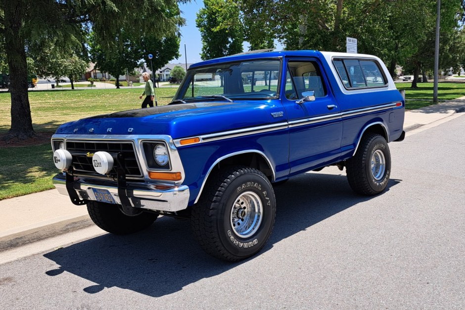1978 Ford Bronco sold at auction for $28,000