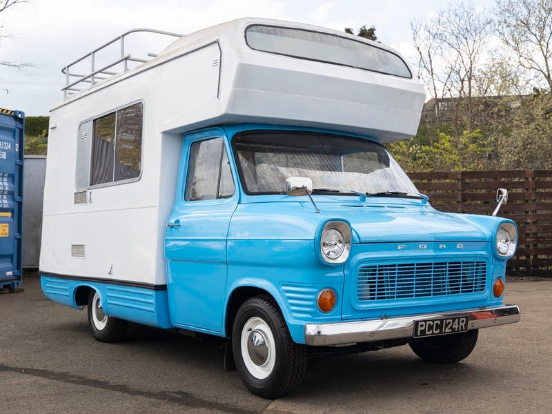1977 Ford Transit sold at auction for $2,800