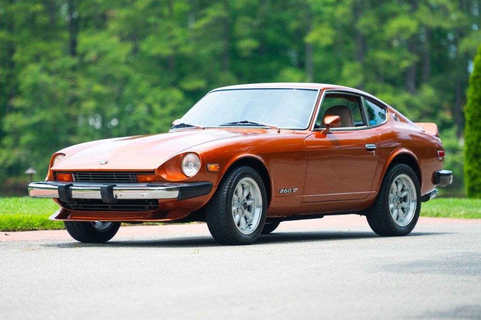 1974 Datsun Z sold at auction for $24,000