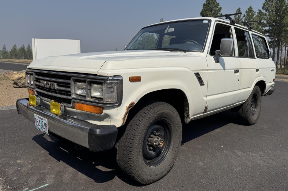 1988 Toyota Land Cruiser 60 Series sold at auction for $15,000