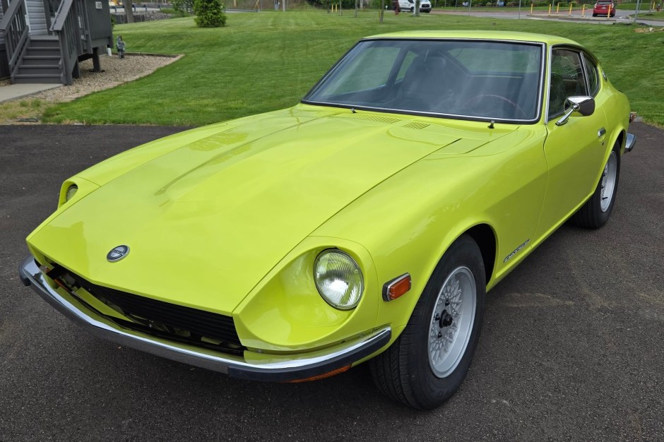 1972 Datsun Z sold at auction for $42,000