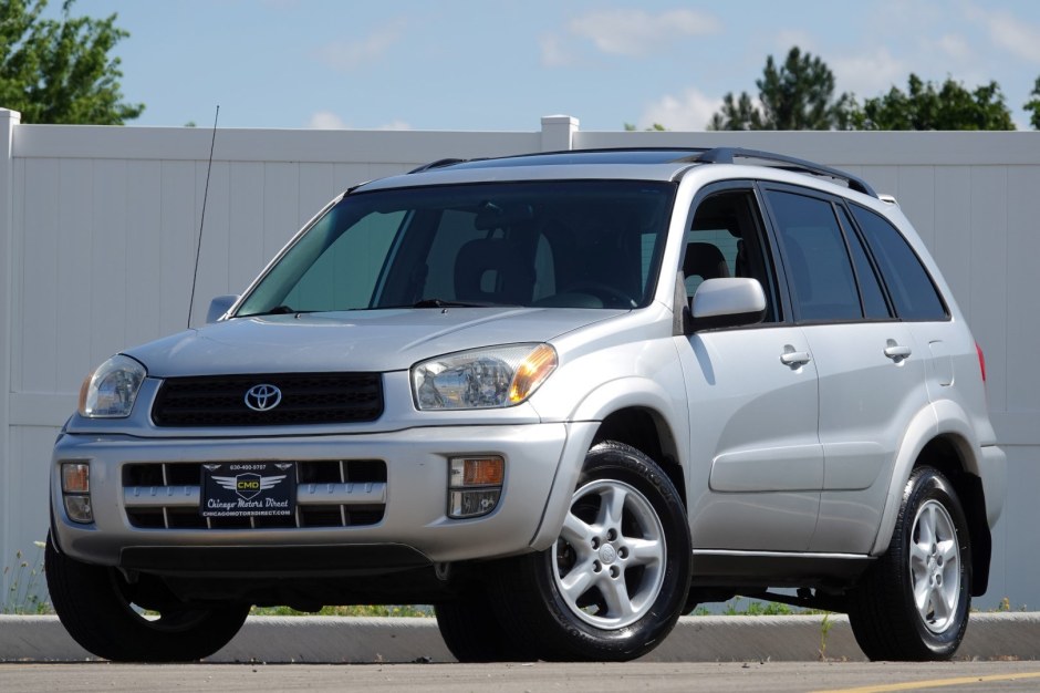 2003 Toyota RAV4 sold at auction for $9,497