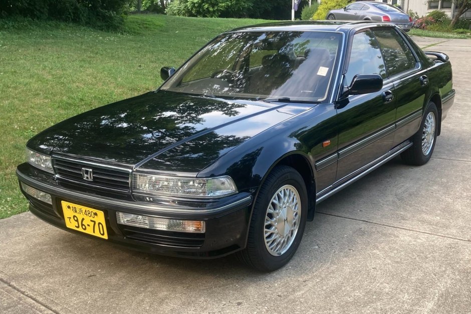 1993 Honda Accord sold at auction for $8,300