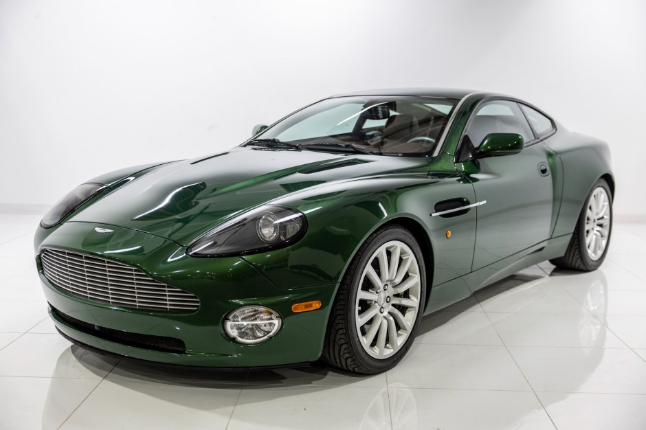 2002 Aston Martin Vanquish sold at auction for $62,000