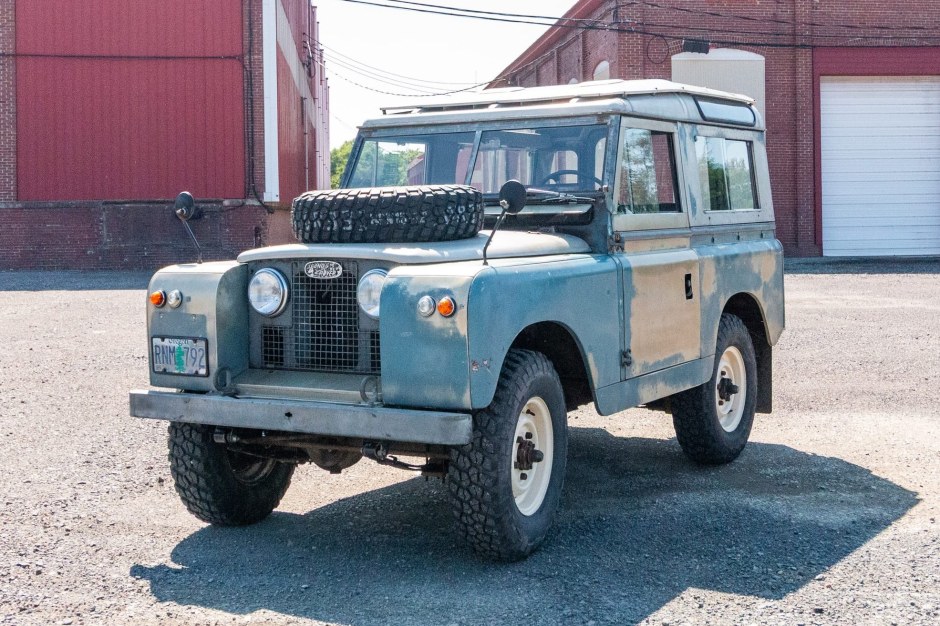 1964 Land Rover Series sold at auction for $26,150