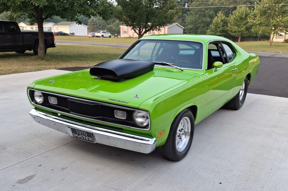 1970 Plymouth Duster sold at auction for $33,000